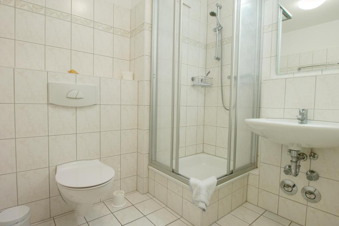 Residenz Am Strand Ostseeglueck - Wohnung 1-13 Цингст Екстер'єр фото