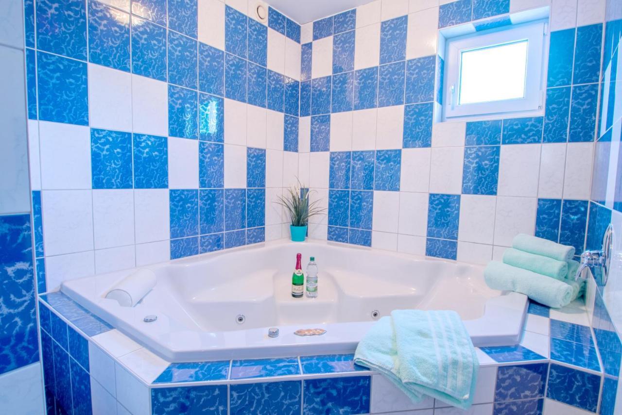 Residenz Am Strand Ostseeglueck - Wohnung 1-13 Цингст Екстер'єр фото